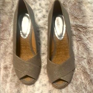 Adrienne Vittadini Silver Peep-Toe Heels